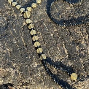 Messing-Halskette lang elegantes rundes Design schwarz